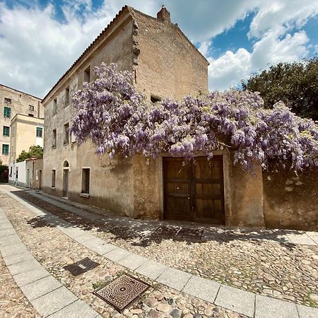 Carrales Guest House Нуоро Экстерьер фото