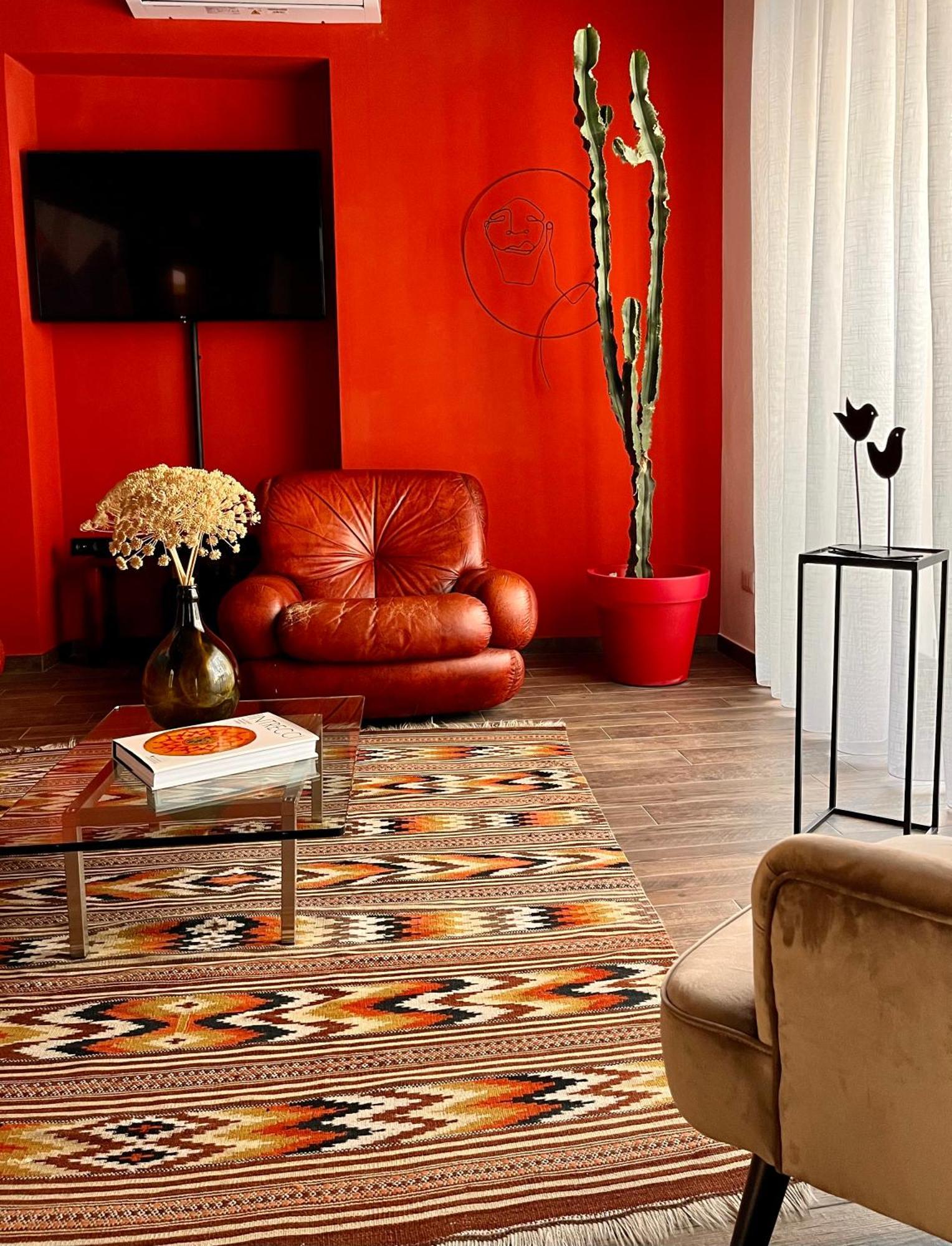 Carrales Guest House Нуоро Экстерьер фото